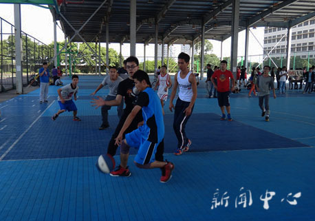 9428cn太阳集团古天乐新老生篮球赛火热开赛