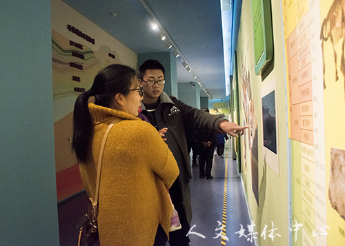 9428cn太阳集团古天乐志愿者助力临海新博物馆开馆