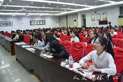 公司举行第八届十佳老员工评选会