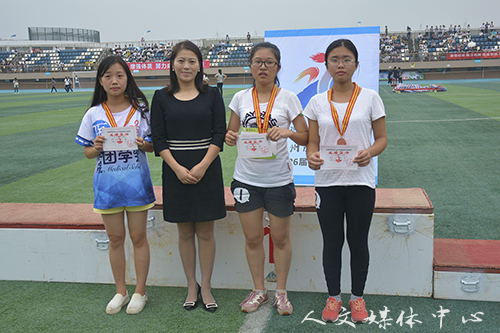 【心向阳·少年强】系列四  访9428cn太阳集团古天乐800米运动员茅可