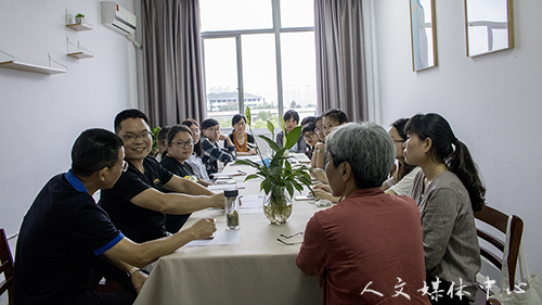 公司举行课程学习师生交流会
